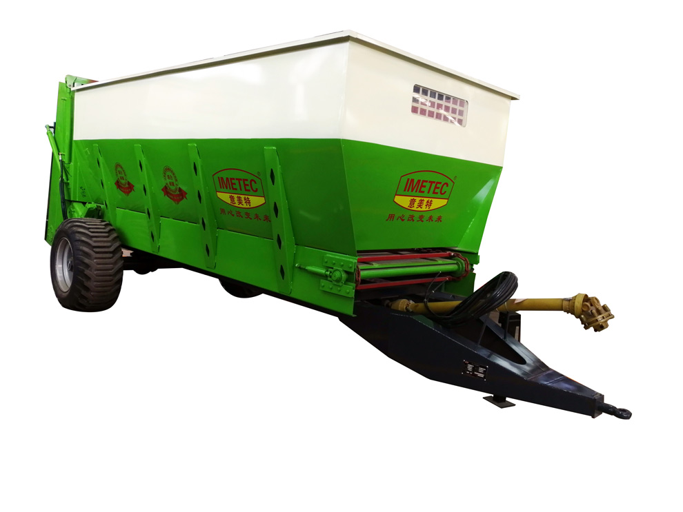 Solid Manure Spreader