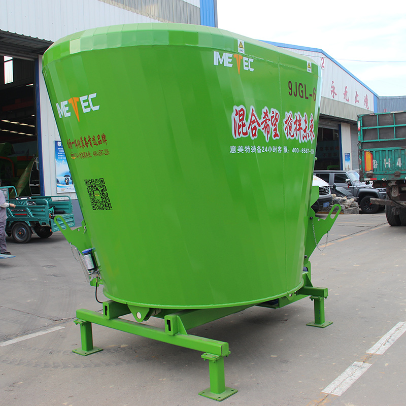 6m³ Vertical Feed Mixer 