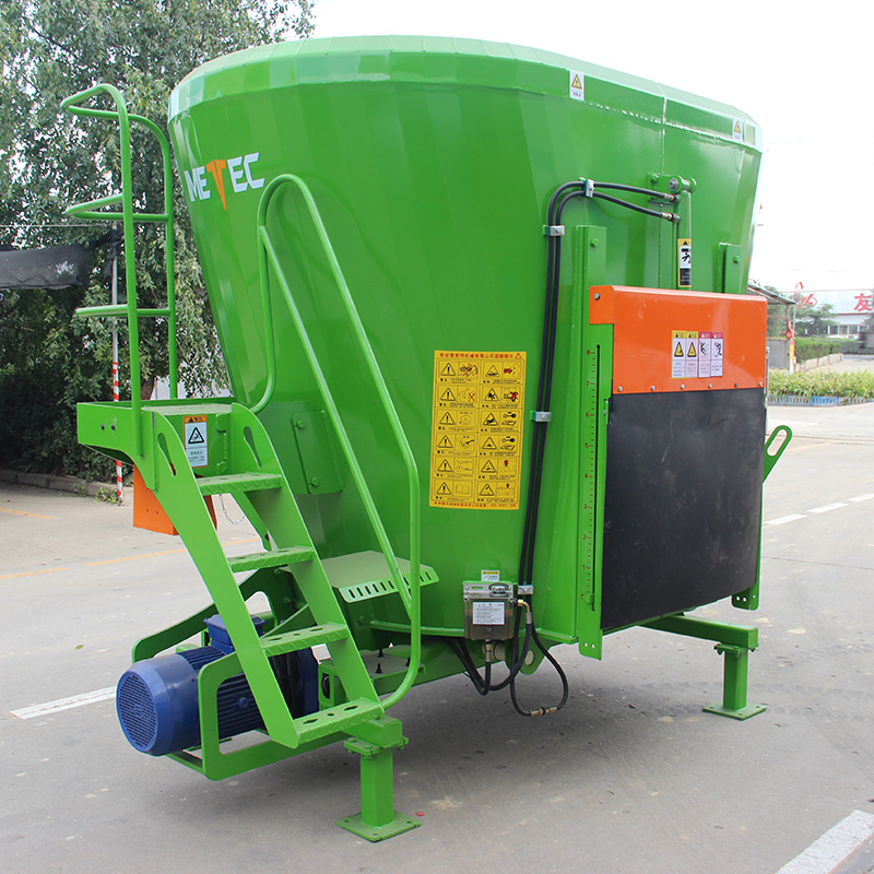 6m³ Vertical Feed Mixer 