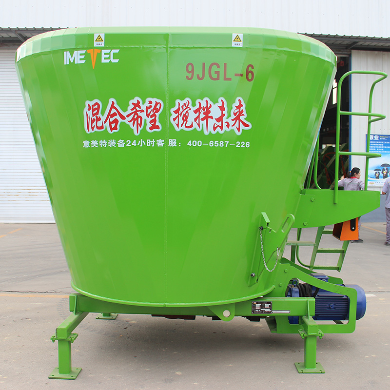 6m³ Vertical Feed Mixer 