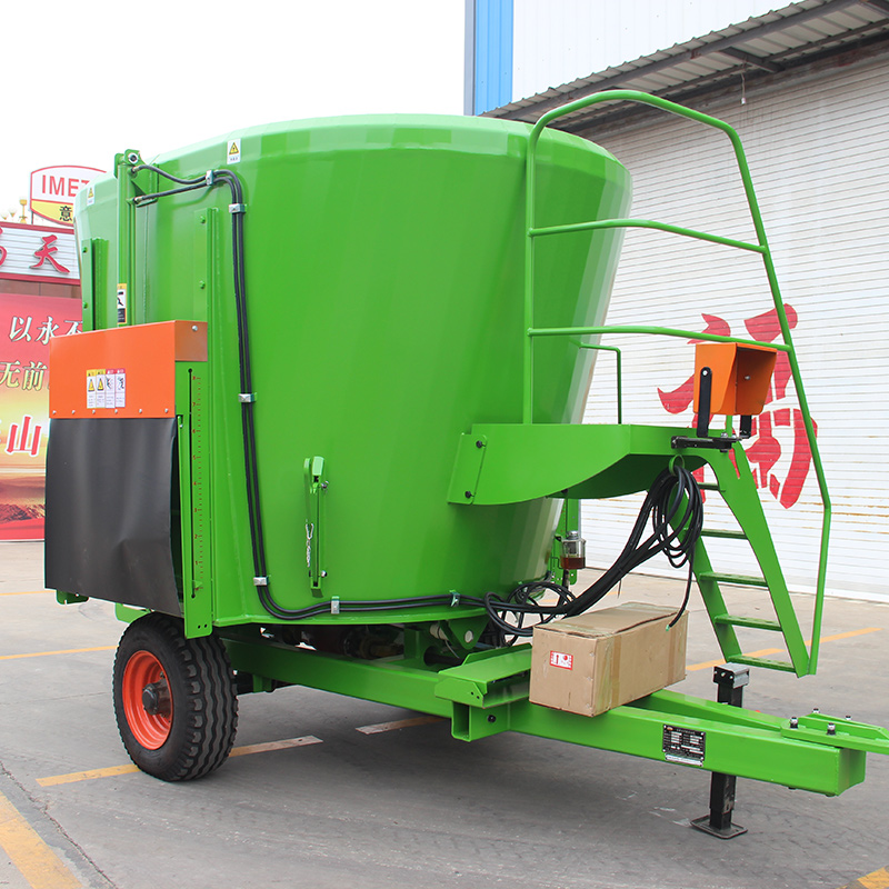 8m³ Vertical Traction Mixer